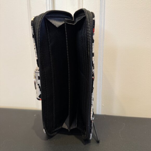 Vera BradleyScotty Dog Turn Lock Qallet Clutch - Picture 4 of 6